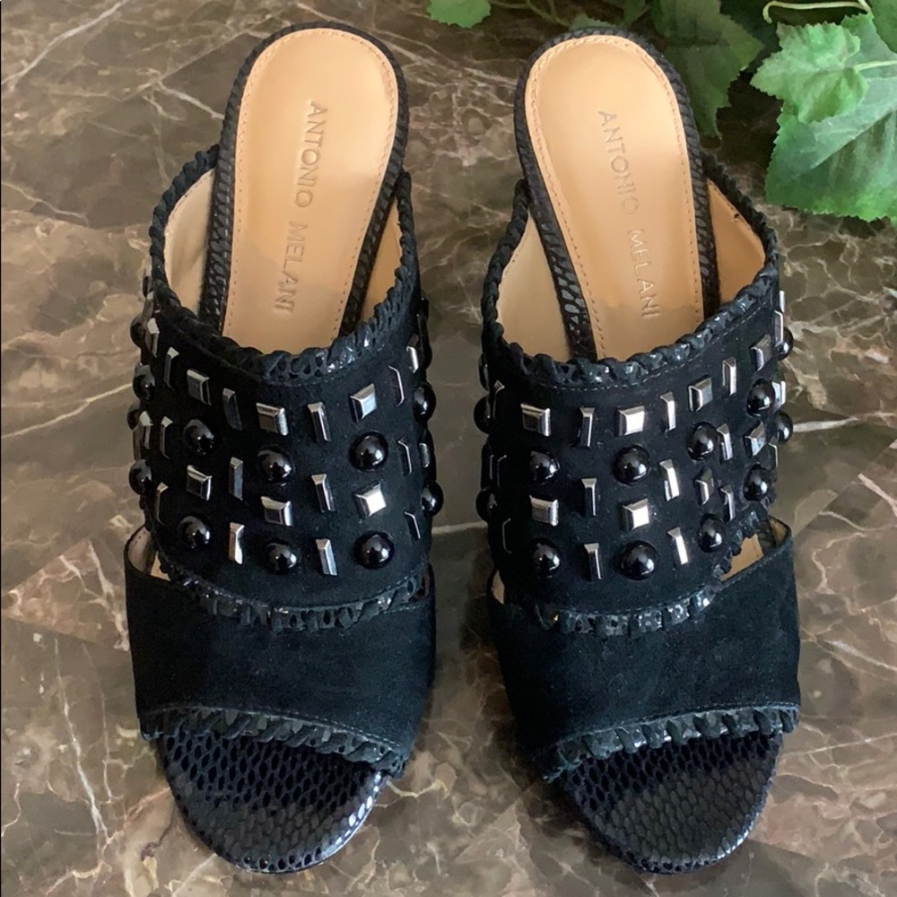 Antonio Melani Mules